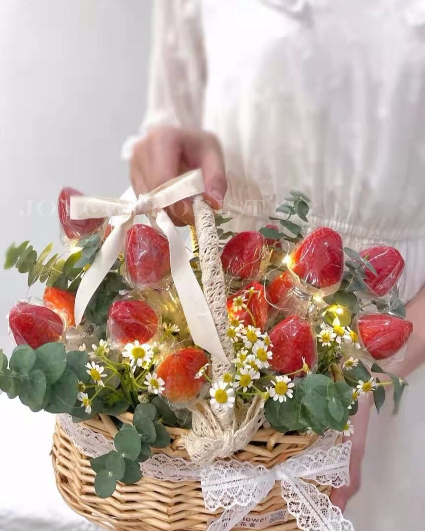 Flower Basket - Strawberry & Flowers