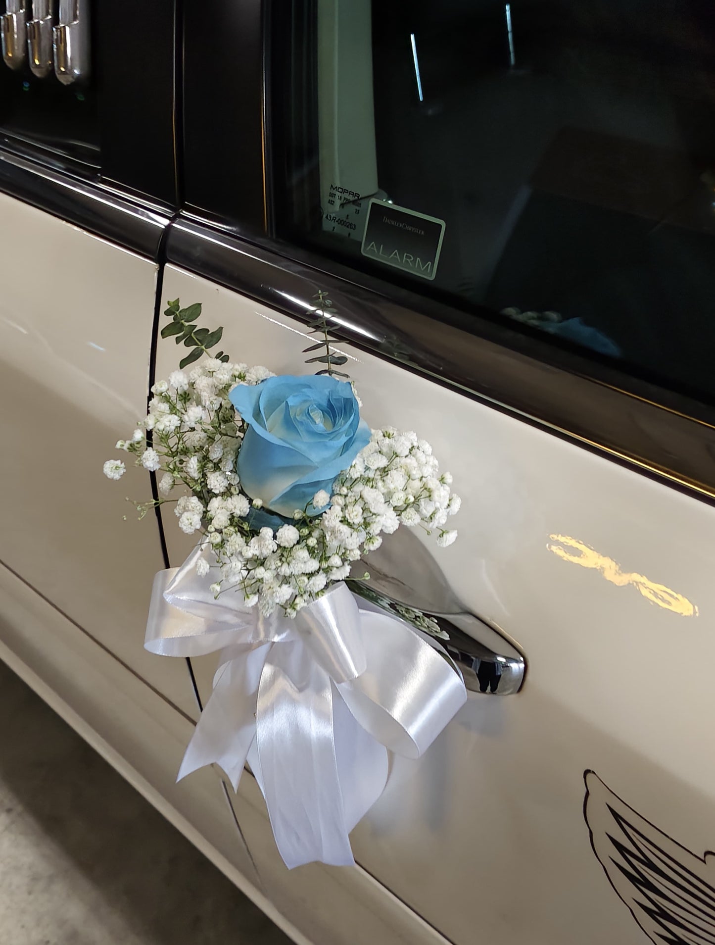 Bridal Wedding Car - Door Handle Flowers