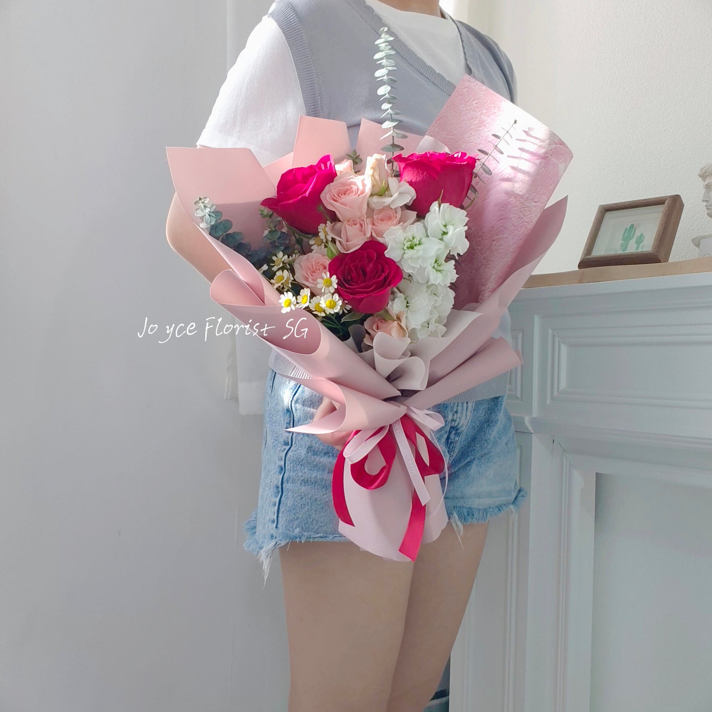 Red Rose Fresh Flower Bouquet - Triple Red