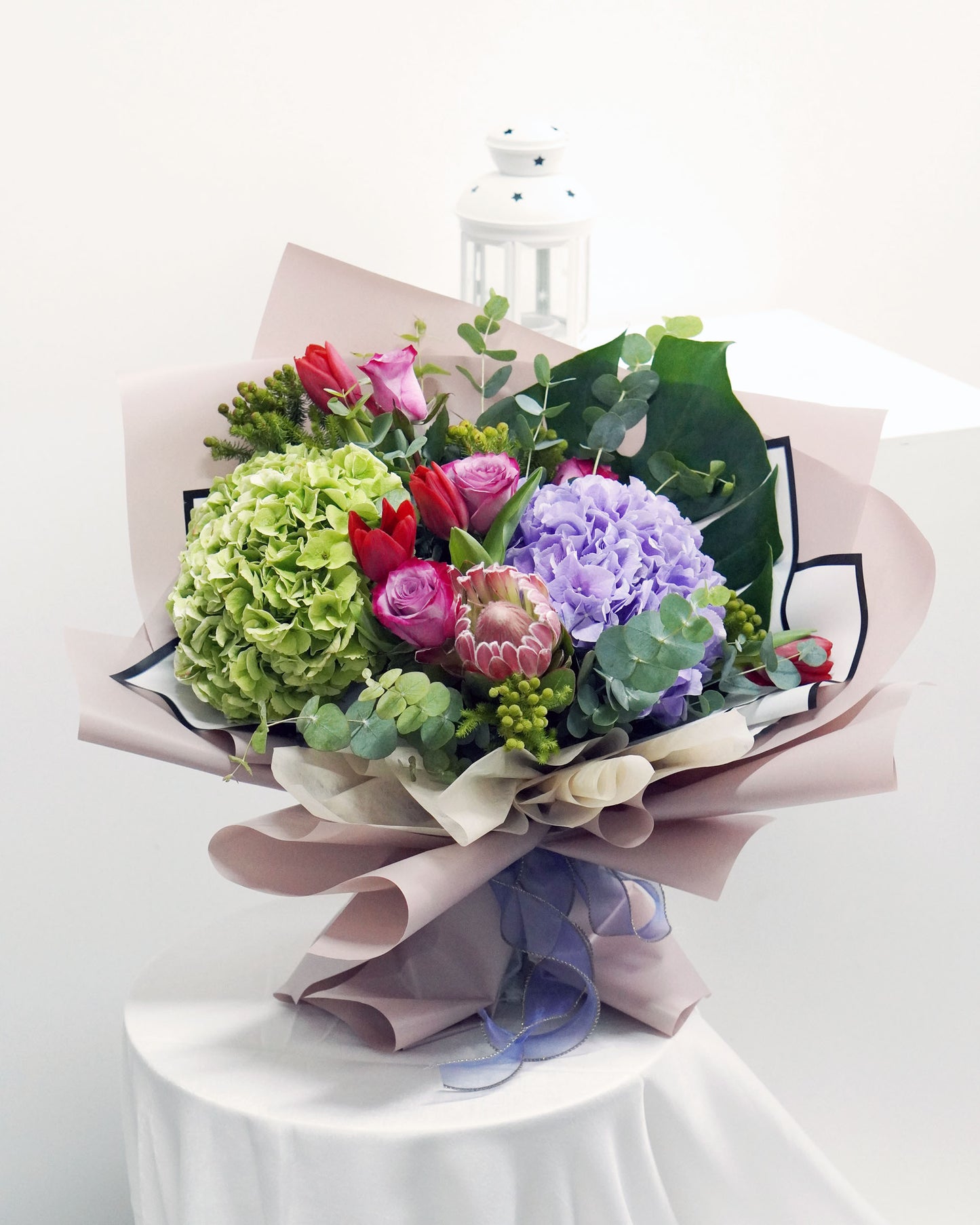 Protea & Hydrangea Luxury Bouquet