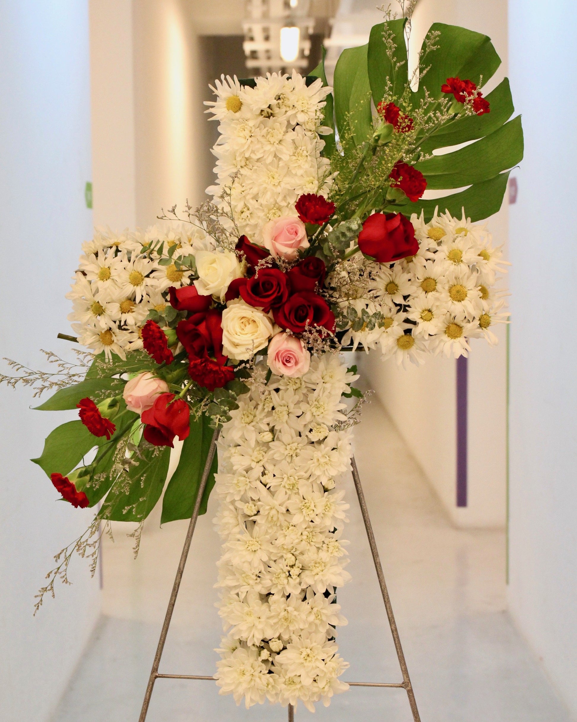 Condolence Flower Stand | Funeral Wreath | Cross