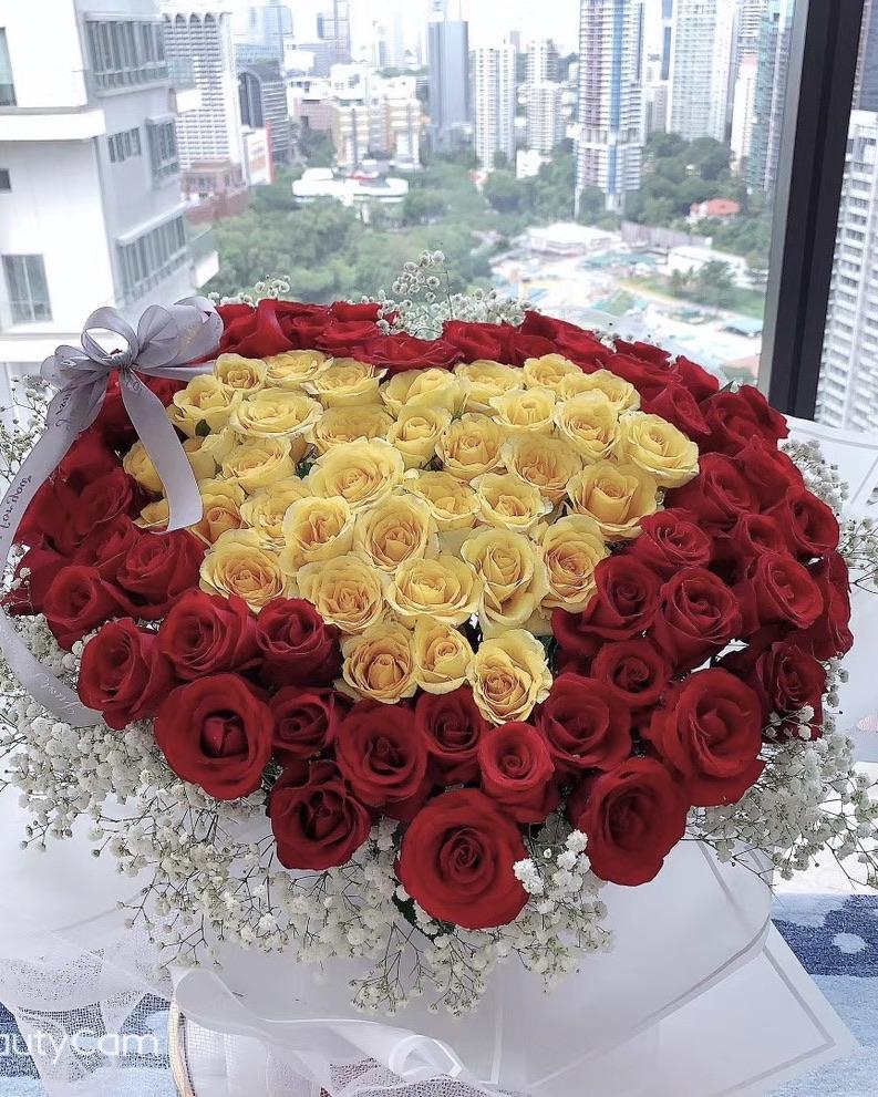 Rose only 99 rose Flower Bouquets Singapore Singapore‎ | Singapore SG  Florist