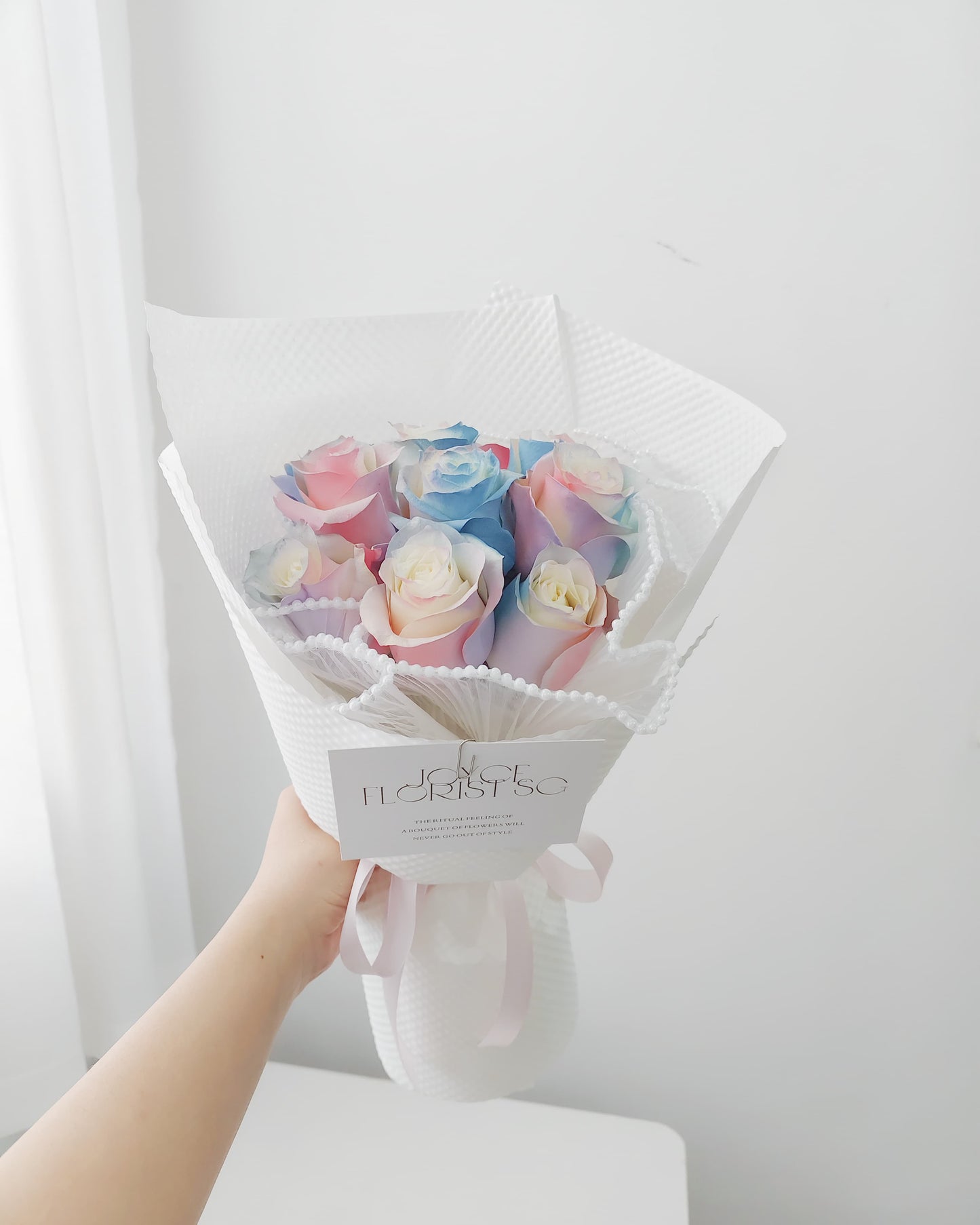 9 Rose Flower Bouquet - Mermaid