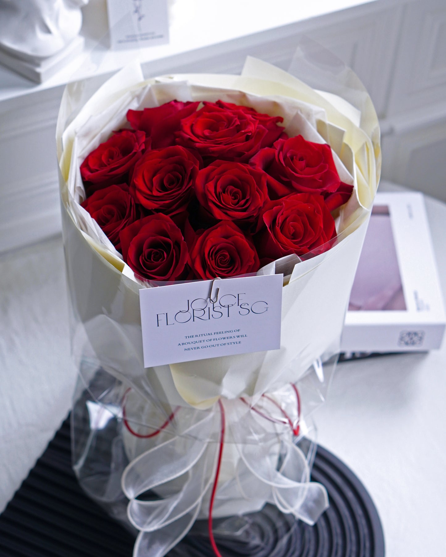 11 Rose Flower Bouquet - Kenya Fresh Red  Roses
