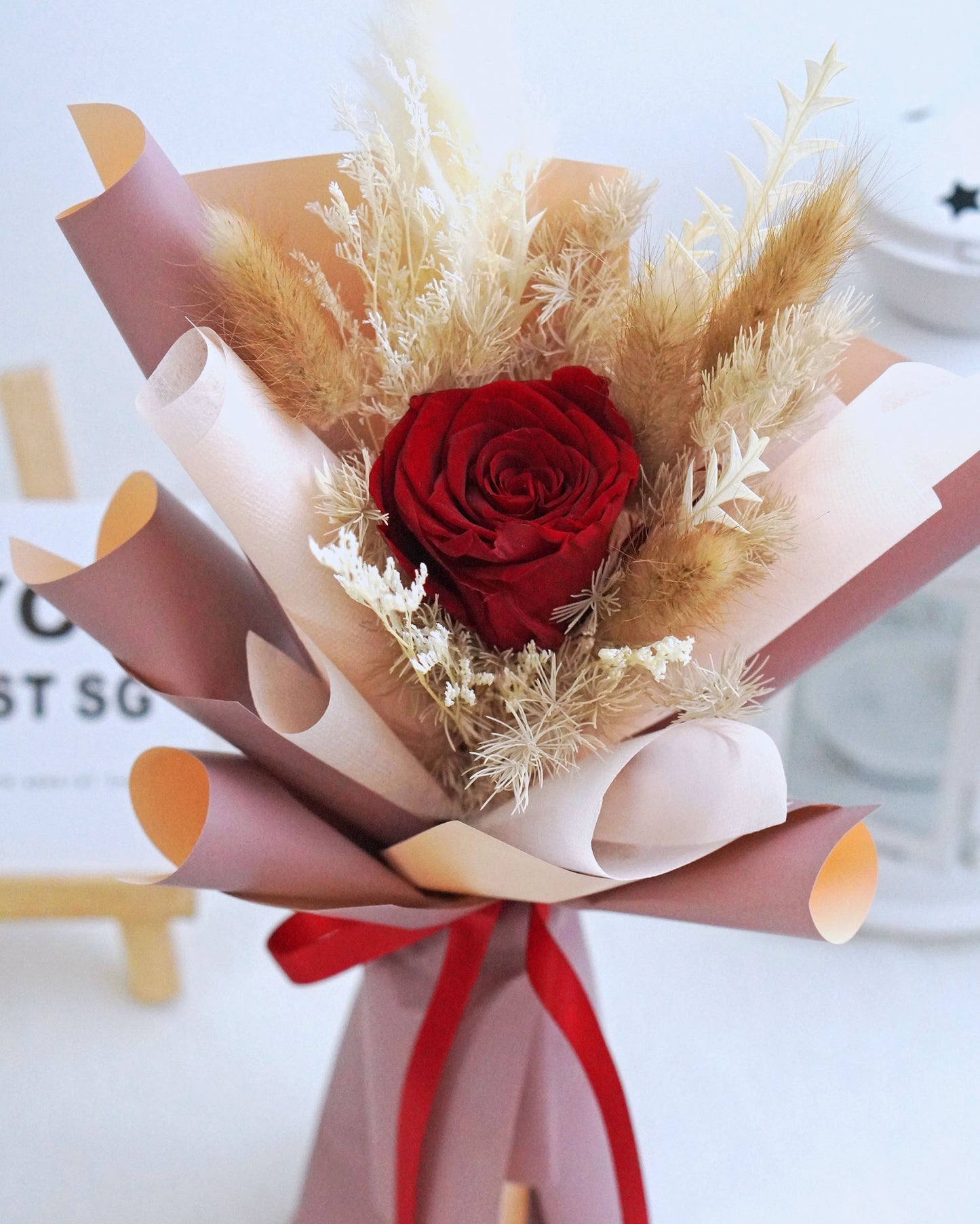 Preserved Flower Bouquet - Red Dot