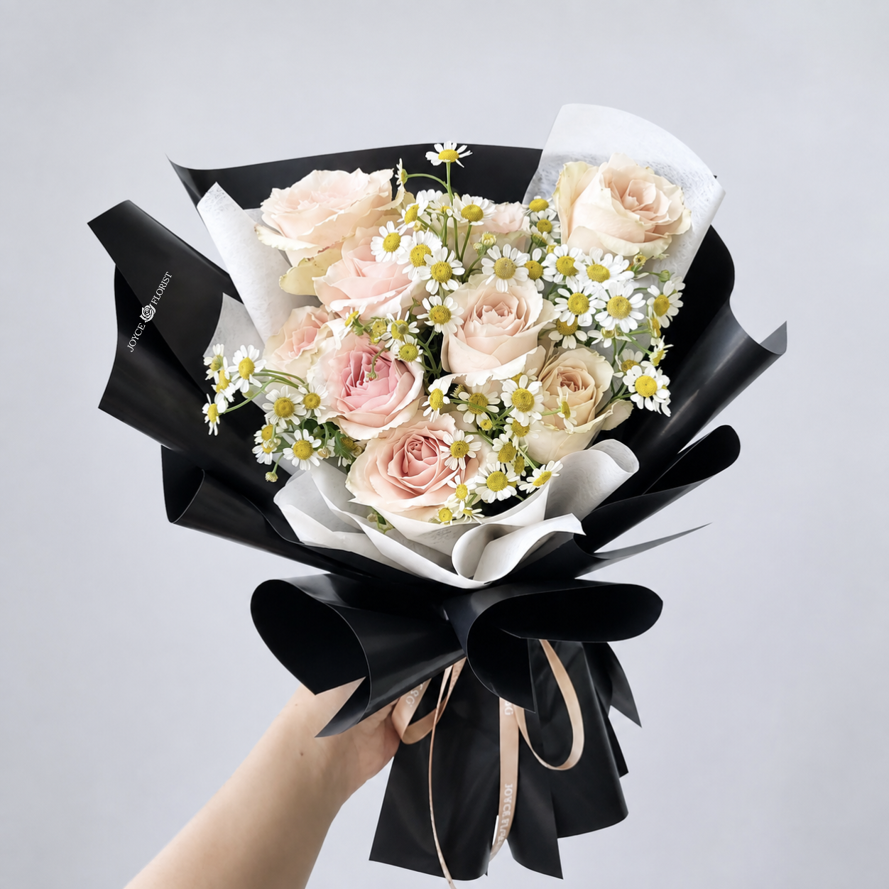 Qichsand Rose Bouquet