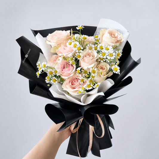 Qicksand Rose Bouquet