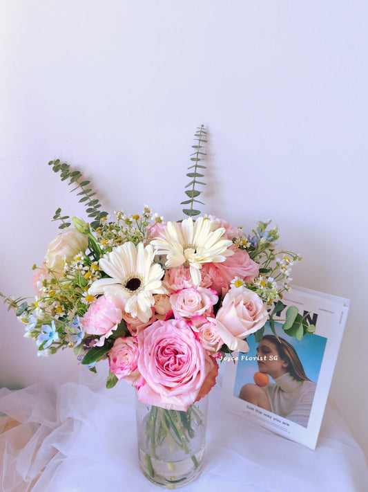 Classic Pink Rose Vase Arrangement