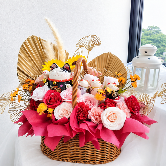 Lucky Cat Opening Flower Box - Red & Pink