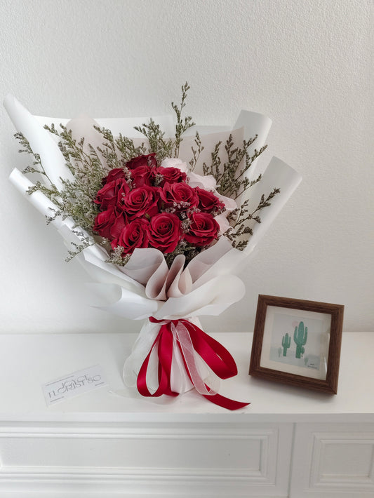 Valentine's Day Soap Flower Bouquet - Red & Pink Roses