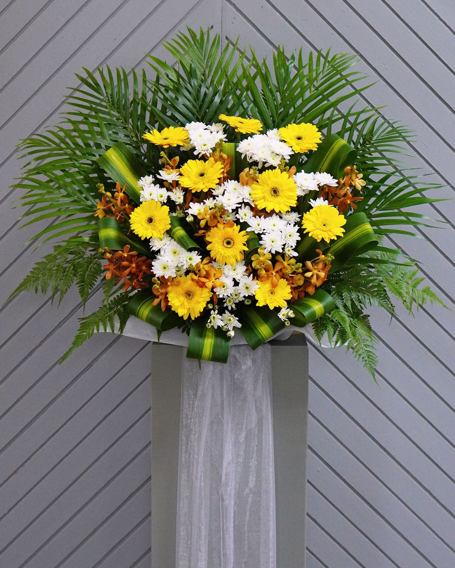 Condolence Flower Stand | Funeral Wreath | Eternity